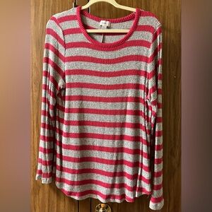 Gray & Red Old Navy Sweater Size XL